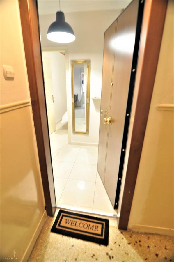 Zennova #4 Vintage City Center Apt เทสซาโลนิกิ ภายนอก รูปภาพ