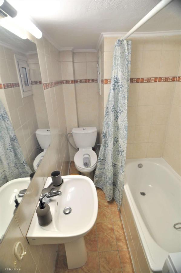 Zennova #4 Vintage City Center Apt เทสซาโลนิกิ ภายนอก รูปภาพ