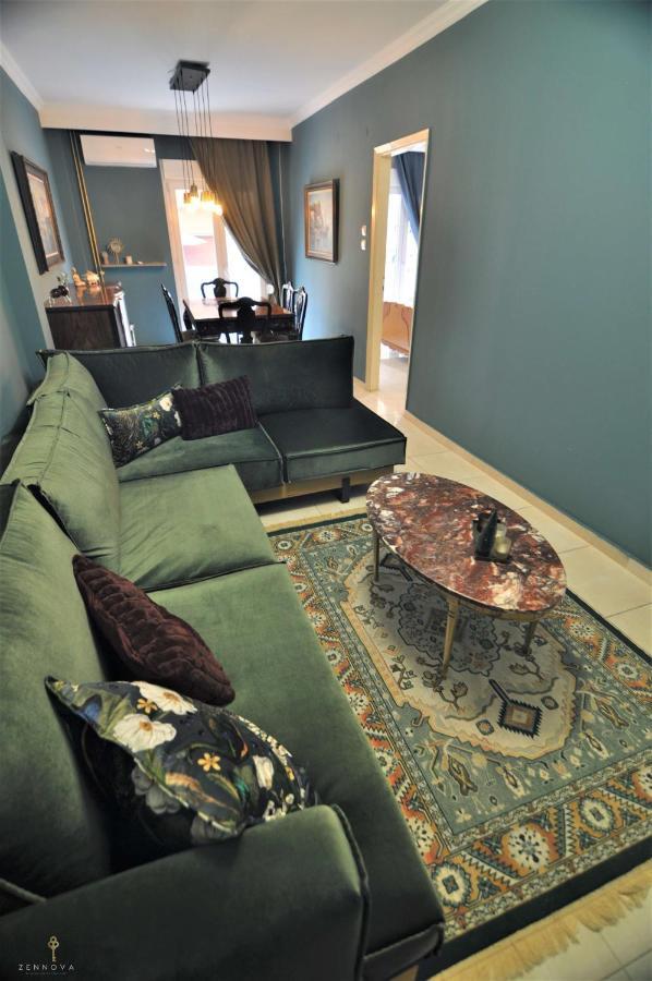 Zennova #4 Vintage City Center Apt เทสซาโลนิกิ ภายนอก รูปภาพ