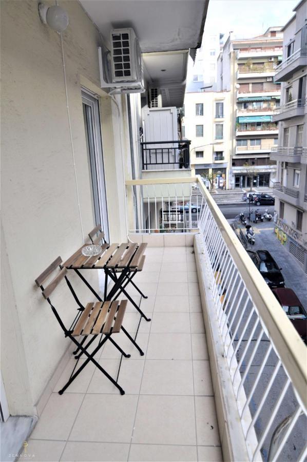 Zennova #4 Vintage City Center Apt เทสซาโลนิกิ ภายนอก รูปภาพ